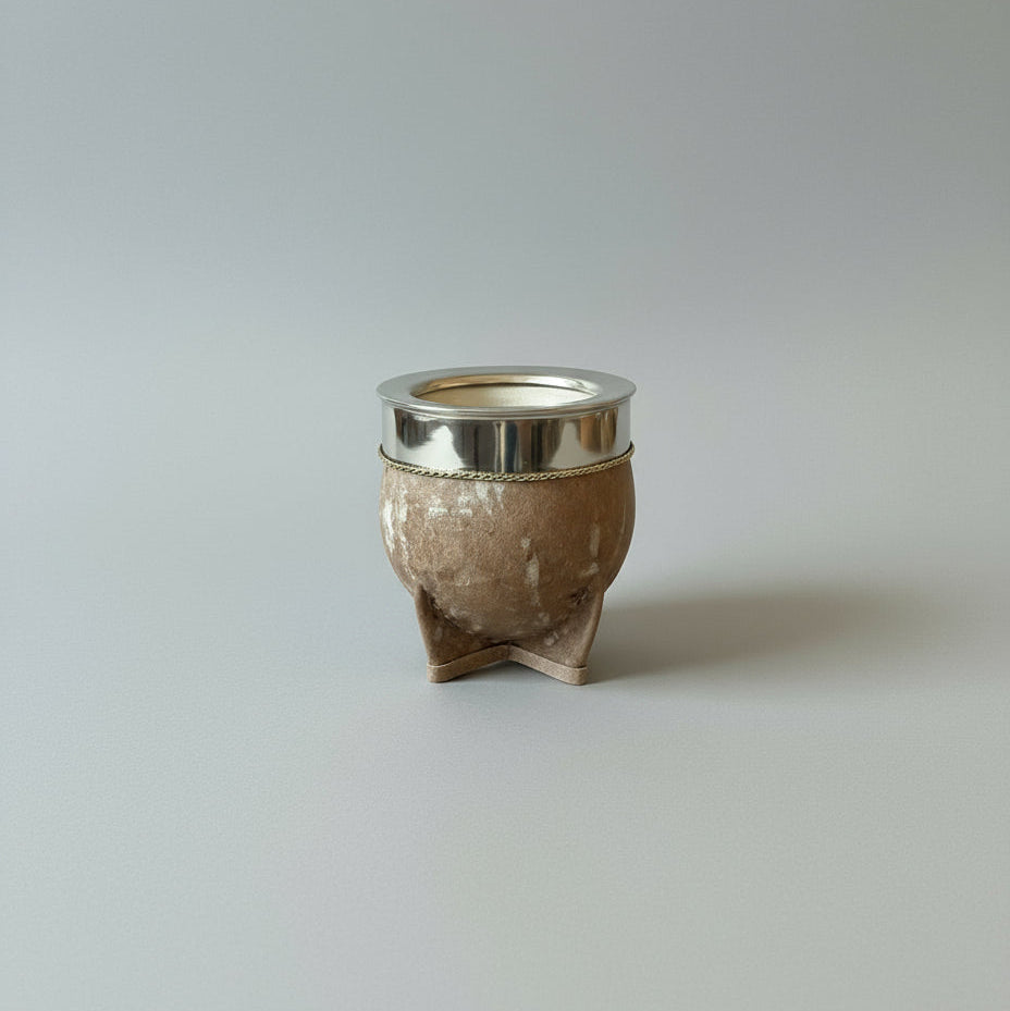 Mate Imperial de Calabaza con Cuero Crudo y Detalle en Bronce