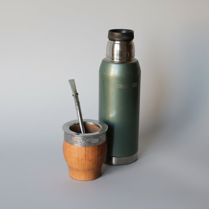 KIT IMPERIAL DE AGARROBO DE ACERO + BOMBILLON DE ALPACA + TERMO DE DEMATES