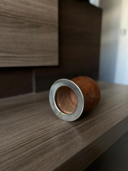 Camionero con Alpaca y dije de Caballo en Bronce