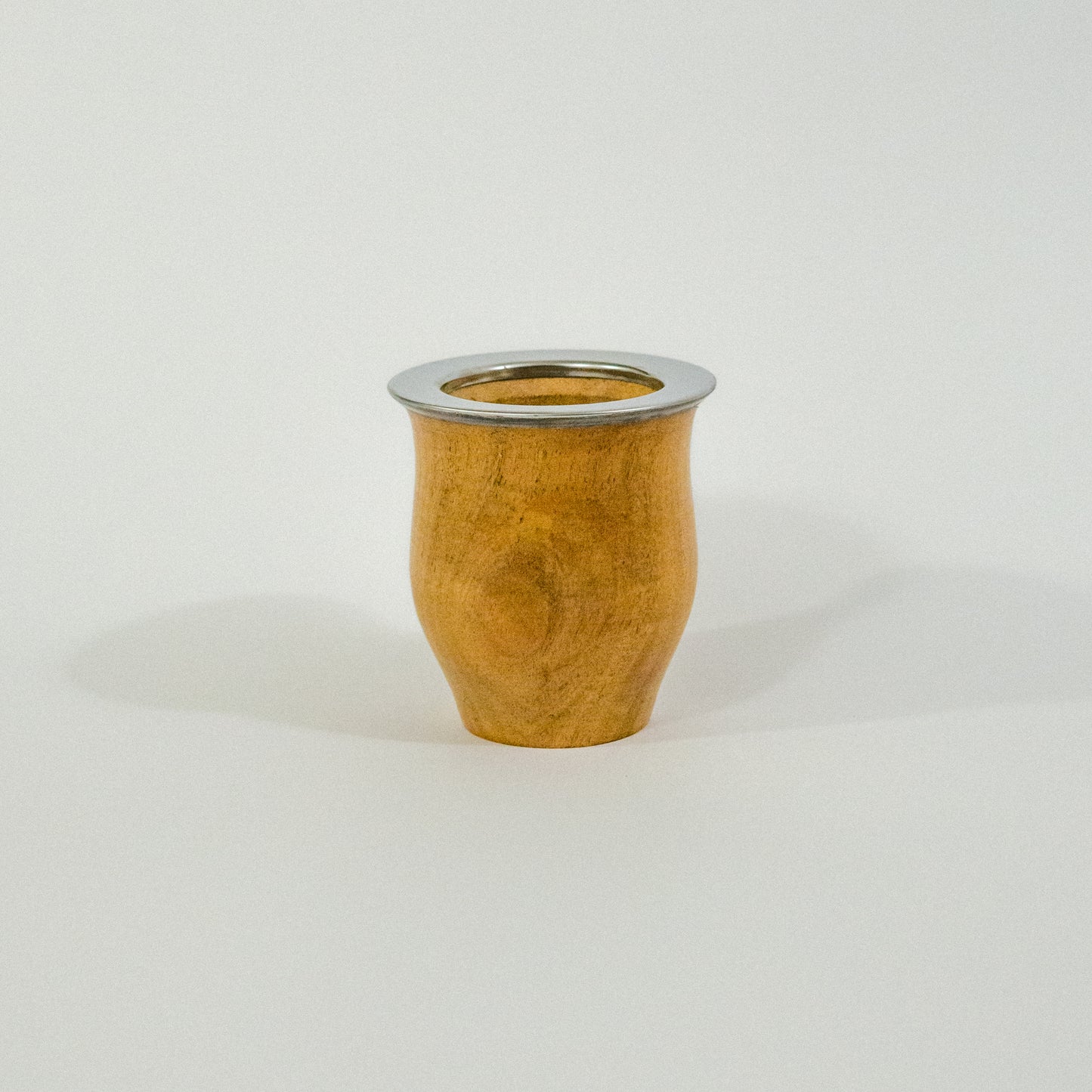 Mate camionero de Algarrobo con boquilla de Acero Inox.