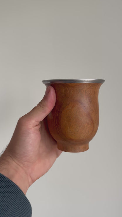 Mate camionero de Algarrobo con boquilla de Acero Inox.